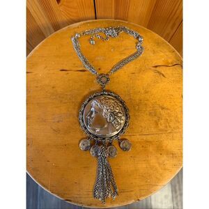 Vintage Goldette massive medallion necklace (7167)